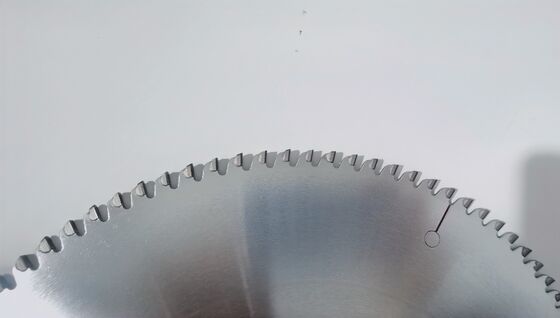 qualità  Custom Finishing Diamond Cutting Disc 75Cr1 Body For Granite / Marble fabbrica