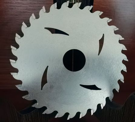 Precision Cutting TCT Circular Saw Blade with Auto Welding and Grinding Machines for Electric Power Source