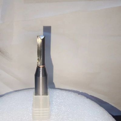 45-Grad-Helix-Winkel-Diamant-Schnitt-Endmühle für eine glatte und präzise Fräsen