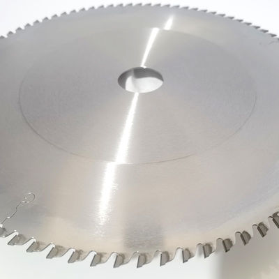 Silberne Acrylschneide 0,125 Zoll für ein gleichbleibendes und präzises Schneiden