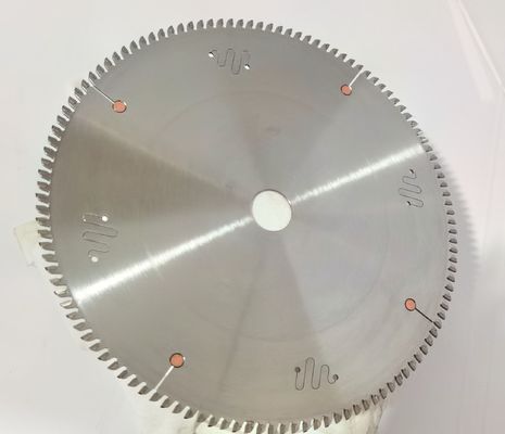 Industriële cirkelzaagbladen met een boring van 30 mm