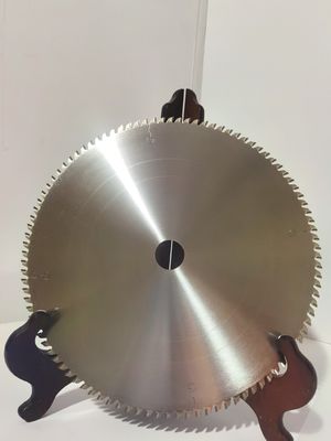 Universal-Industrie-Rundsägen mit einer Bohrung von 25,4 mm oder 30 mm
